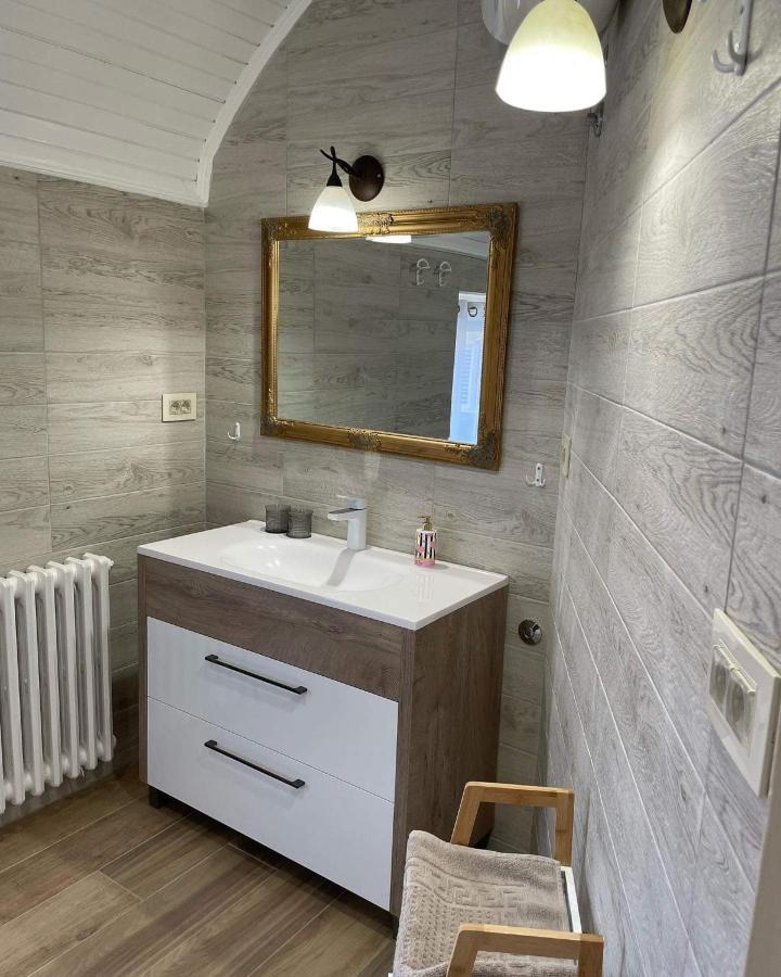 La Casa Tamaris Apartment Senta Екстериор снимка