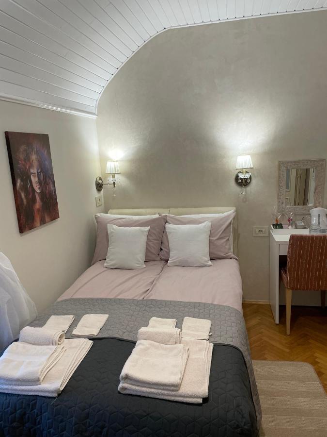 La Casa Tamaris Apartment Senta Екстериор снимка