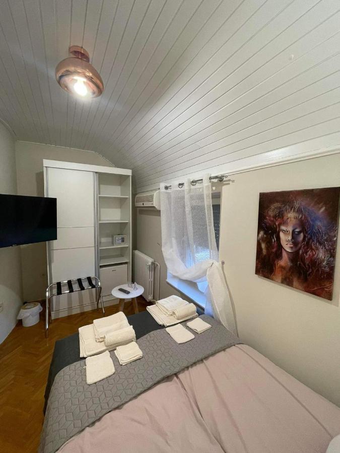 La Casa Tamaris Apartment Senta Екстериор снимка