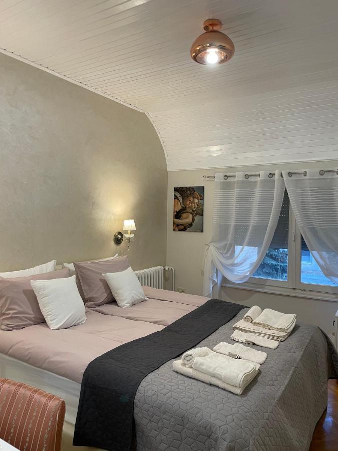 La Casa Tamaris Apartment Senta Екстериор снимка