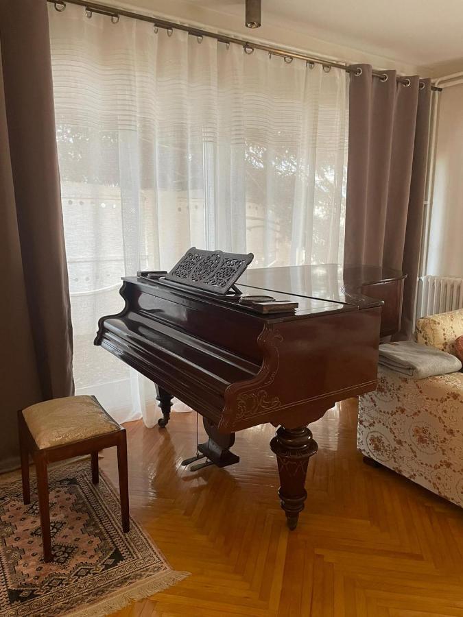 La Casa Tamaris Apartment Senta Екстериор снимка