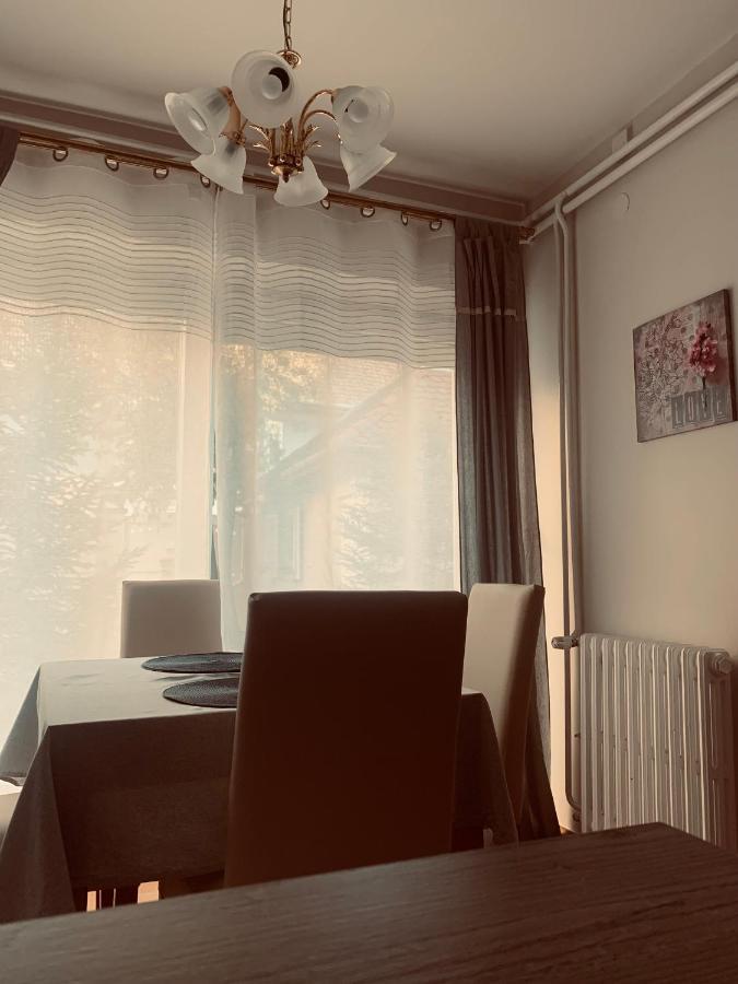 La Casa Tamaris Apartment Senta Екстериор снимка
