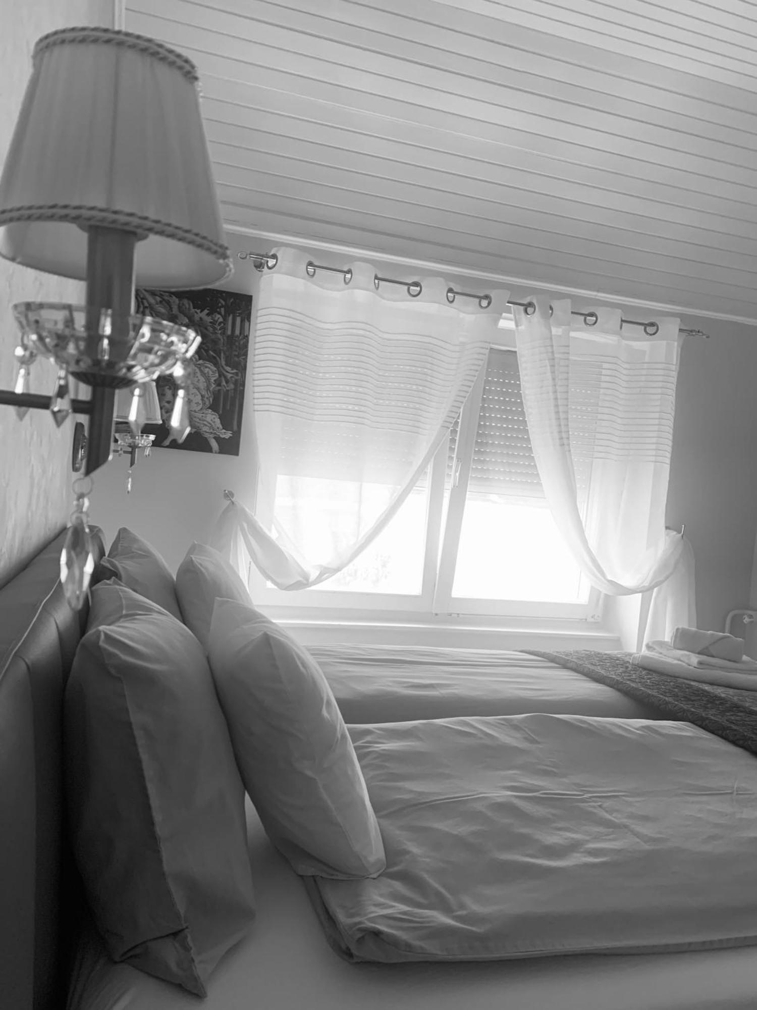 La Casa Tamaris Apartment Senta Екстериор снимка