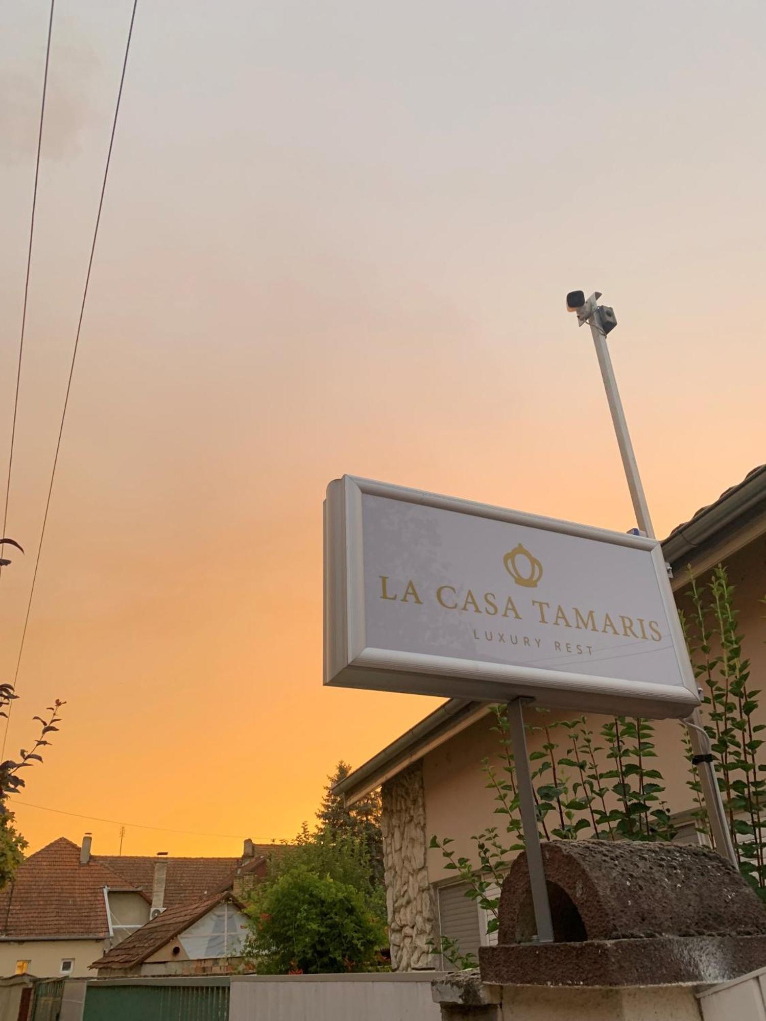 La Casa Tamaris Apartment Senta Екстериор снимка
